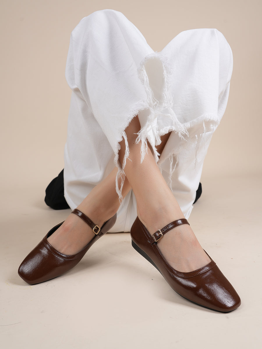 Women’s Brown Mary Jane Ballerinas