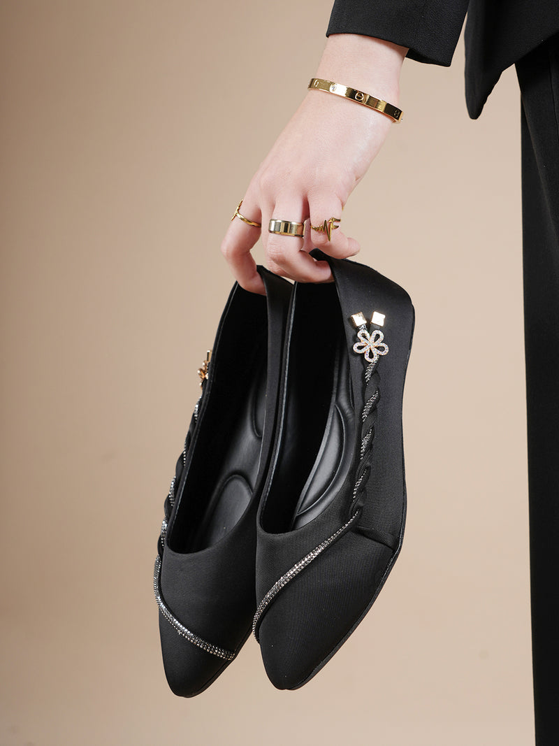 Women’s Embellished Flat Ballet Pumps
