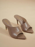 Taupe